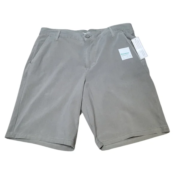 NWT Sonoma Light Gray Flat Front Shorts. - Size 34 - Picture 1 of 6